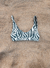 Sporty Zebra Bikinitop - recycelt - Zeachild  - fair - bio - vegan - organisch - umweltfreundlich