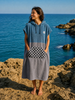 Surfponcho Checker Unisex aus Bio-Frottee